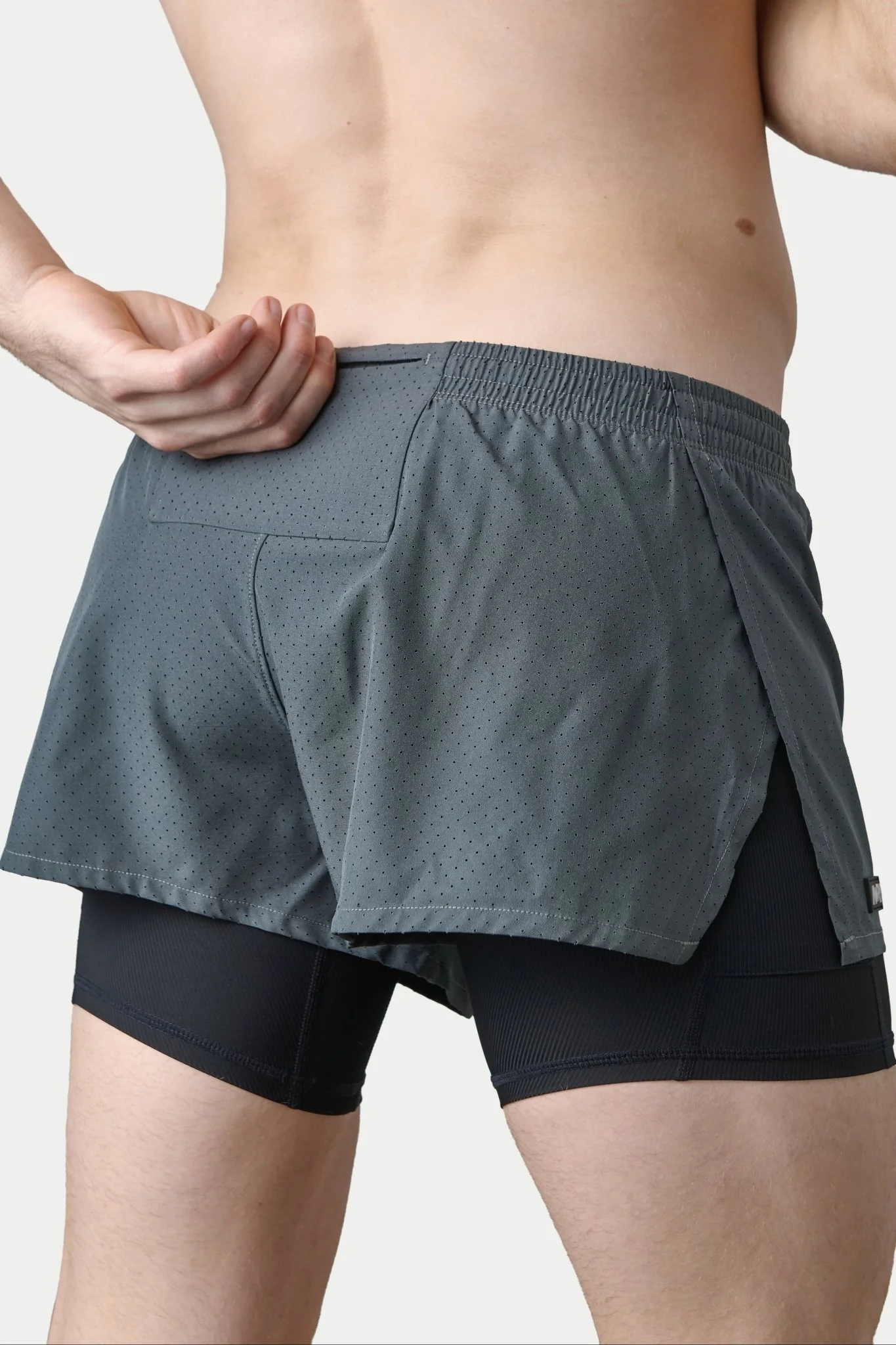 BREEZE Liner Shorts - Gray - Image 6